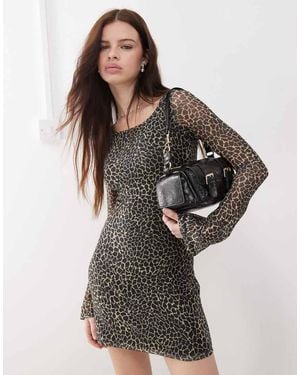 Motel Sartika Flared Sleeve Giraffe Print Mini Dress - Multicolour