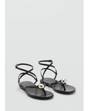 Mango Sandalias Negras Planas Con Diseño De Tira Cruzada De Cuero De La Colección Con Kaia Gerber De - Blanco