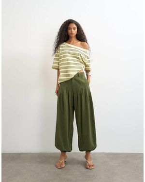 TOPSHOP Deep Yoke Balloon Trouser - Green