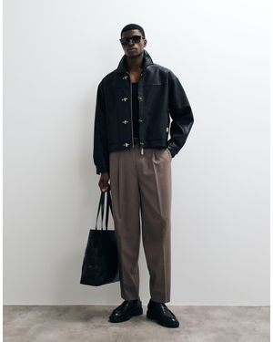 ASOS Pantalones De Franela Plisados De Traje En Con Detalle De Bolsillo Trasero - Negro