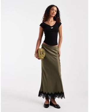 Vero Moda Satin-midirock mit spitzensaum - Weiß