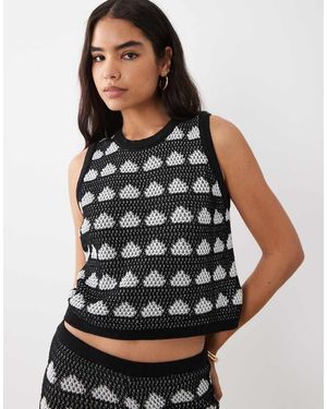 ASOS Co-Ord Set Met Gehaakte Gebreide Strand-Tanktop Met Stippen - Zwart