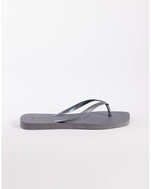 SEQWL Square Toe Flip Flops - Metallic