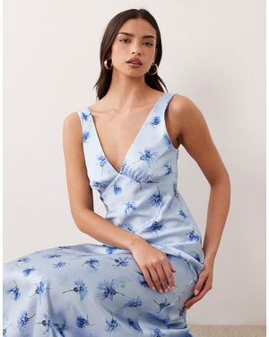 Gina Tricot – ärmelloses satin-maxikleid - Blau