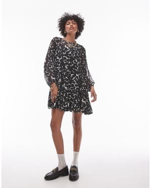 TOPSHOP Robe courte à manches longues avec imprimé - noir et blanc