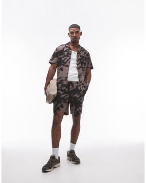 TOPMAN Plissé Short Met Schaduwprint - Wit