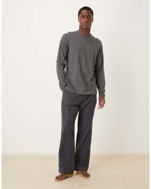 Calvin Klein Long Sleeve Top And Trousers Pyjama Set - Grey