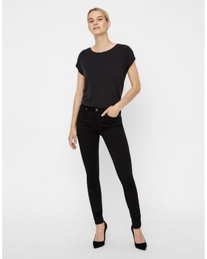 Vero Moda Vaqueros Negros De Corte Slim De