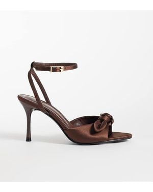 SIMMI Simmi London Tiarra Wide Fit Heeled Sandals With Bow - White
