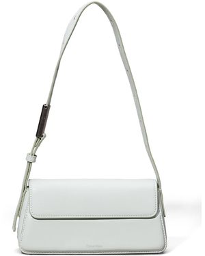 Calvin Klein – kleine schultertasche - Weiß