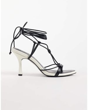 ASOS Sandalen mit absatz und geknoteten riemchen - Mettallic