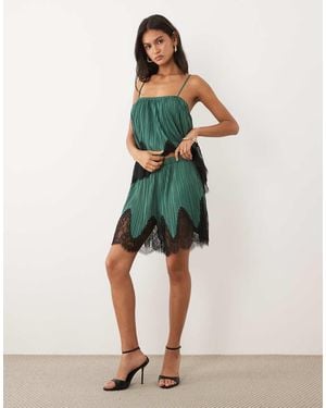 ASOS Pantalones Cortos Plisados Con Bajo Negro De Encaje Mix & Match - Verde