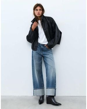 Pull&Bear Cropped baggy-jeans mit umgeschlagenem saum - Blau