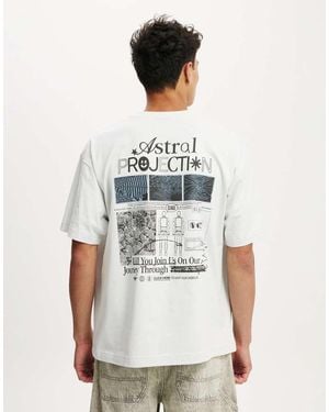 Cotton On Cotton On Box Fit Graphic T-Shirt - White