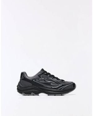 Bershka Sneakers Nere Con Suola Spessa - Bianco