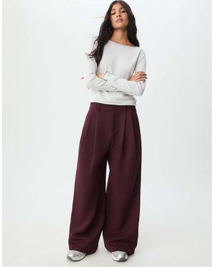 Stradivarius Wide Leg Smart Trousers With Darts - Red