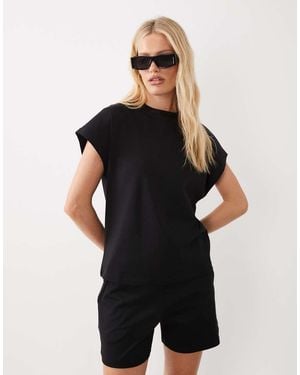 Jdy Camiseta Negra Extragrande (Parte De Un Conjunto) - Negro