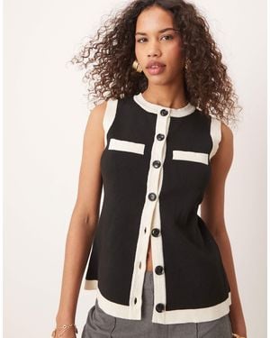 Pretty Lavish Contrast Knit Waistcoat - Black