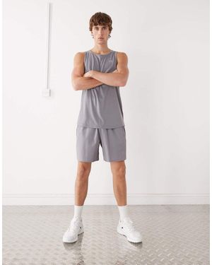 OOSC Pantalones Cortos Deportivos Grises Elite De