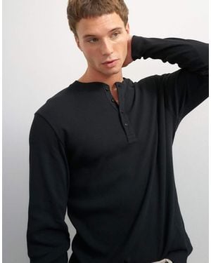 TOPMAN Camiseta Henley De Manga Larga Entallada Acanalada En - Negro
