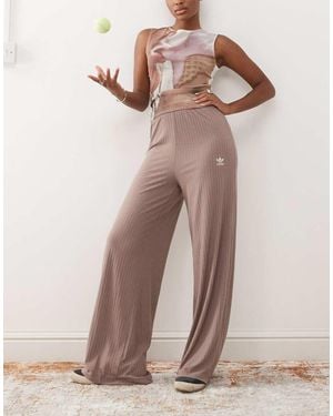 adidas Originals Trefoil Essentials Wide Leg Trousers - Natural
