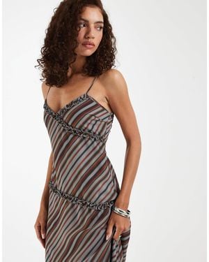Motel Angie Stripe Maxi Dress - White