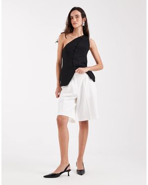 Aware Short habillé à pinces sur le devant - Blanc