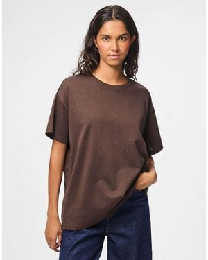 Pieces Skylar Jersey Oversized Crew Neck Short Sleeve Stretch T-shirt - Brown