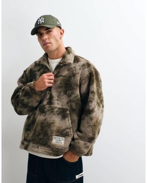 Prohibited Sherpa-fleece mit halbem reißverschluss und muster - Grau