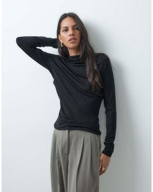 Jdy Top A Maniche Lunghe Con Scollo Cascata - Nero