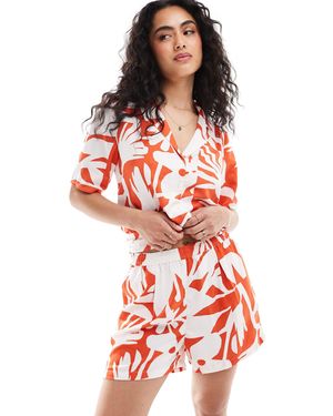 ONLY Short d'ensemble décontracté à taille haute et imprimé fleuri abstrait - Rouge