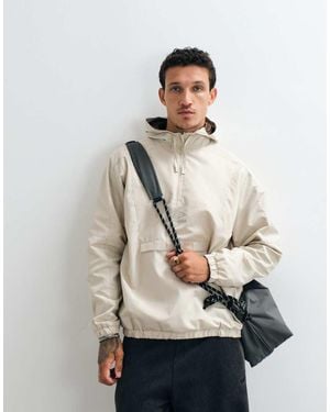Umbro Chubasquero En Blanco Roto - Neutro