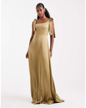 Maids To Measure Vestido De Dama De Honor Largo Con Tirantes Anudados De -Verde - Metálico