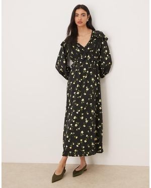 Wednesday's Girl Long Sleeve Ditsy Floral Floaty Midaxi Dress - Black