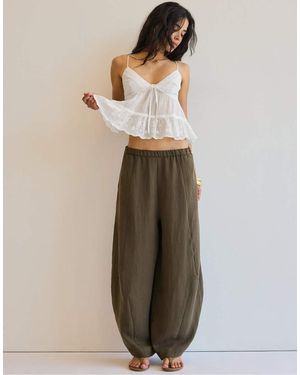 Stradivarius Lyocell-blend Barrel Trousers - Natural