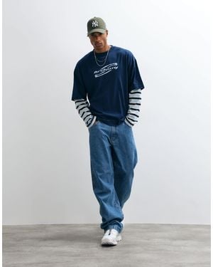 ASOS Oversize-t-shirt mit doppelter lage und textgrafik - Blau