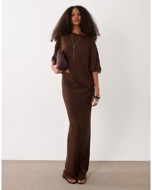 SNDY'S Jupe longue d'ensemble en maille fine à taille haute - chocolat - Marron