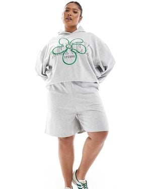 Renee Studio Plus Exclusive Longline Sweat Shorts Co-ord - White