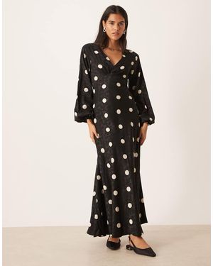 Glamorous Maxi-Jurk Van Jacquard Met V-Hals En Stippen - Zwart