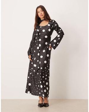 ASOS Maxi Jurk Met V-Hals, Sjaaldetail, Lange Mouwen En Stippenprint - Wit