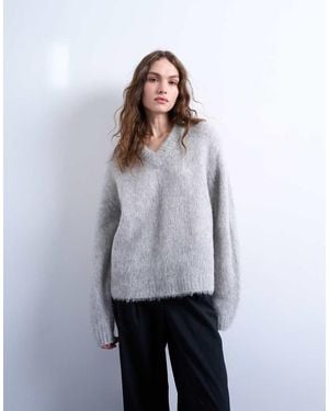TOPSHOP Pluizig Gebreide Trui Met V-Hals Van Premium Alpacawol - Grijs