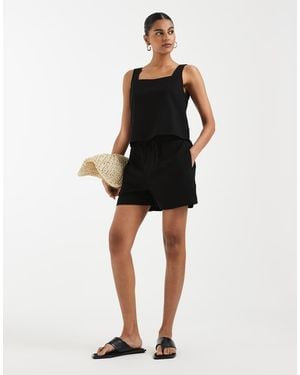 Vero Moda Pantalones Cortos Negros Con Cinturilla Paperbag Con Lazada De Tejido Efecto Lino De (Parte De Un Conjunto)