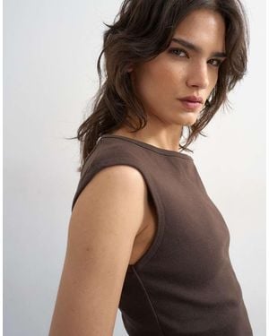 TOPSHOP 90's Boat Neck Vest - Brown