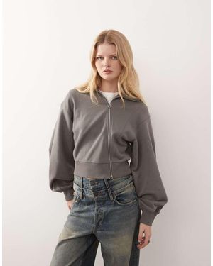 Weekday Sudadera Estructurada Con Capucha Y Cremallera Asimétrica Exclusiva En Asos De - Gris