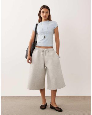 ASOS Bermuda Shorts A Gamba Larga Elasticizzati Grigi - Neutro