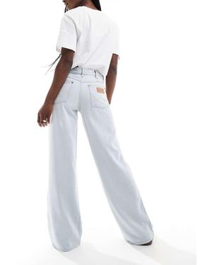 Wrangler Wide Leg Fit Jeans - White