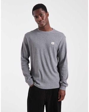 Calvin Klein Waffle Badge Logo Long Sleeve T-Shirt - Grey