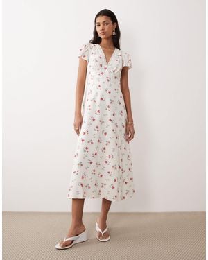 Nobody's Child V-neck Flutter Sleeve Tie Back Midi Dress - Natural