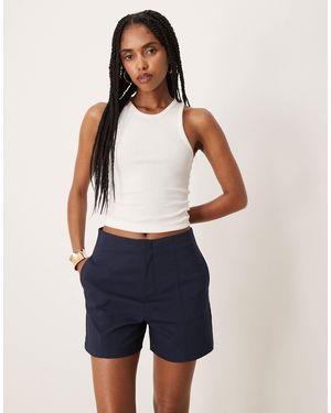 Mango – schmal geschnittene shorts - Blau