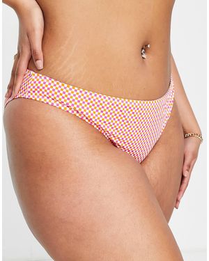 Pieces Plus Pieces curve – bikinihose mit rosa schachbrettmuster - Pink